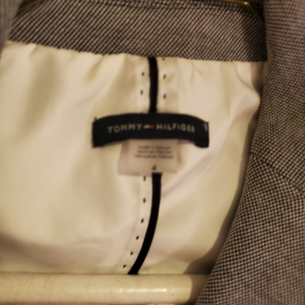Tommie Bahama Blazor with nautical trim - Picture 4 of 10